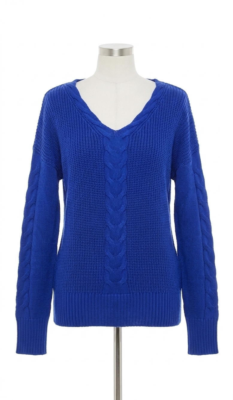 NEW FRENCH KYSS cable v-neck top in ink